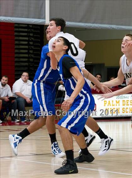 Thumbnail 2 in El Rancho vs. Xavier Prep (Palm Springs Winter Classic) photogallery.