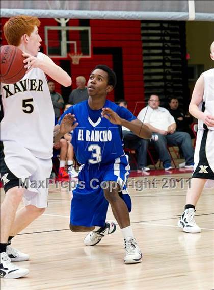 Thumbnail 2 in El Rancho vs. Xavier Prep (Palm Springs Winter Classic) photogallery.