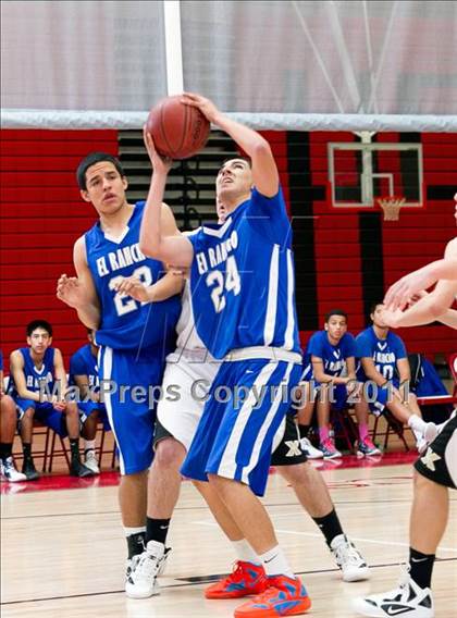 Thumbnail 2 in El Rancho vs. Xavier Prep (Palm Springs Winter Classic) photogallery.