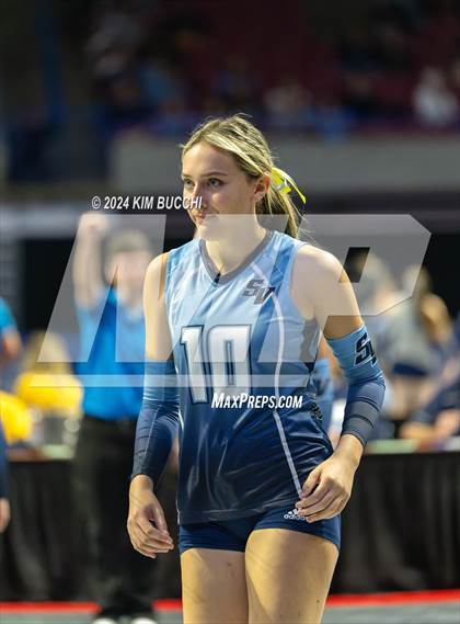 Thumbnail 1 in Woodrow Wilson vs. Spring Valley (WVSSAC Class AAAA Quarterfinal) photogallery.