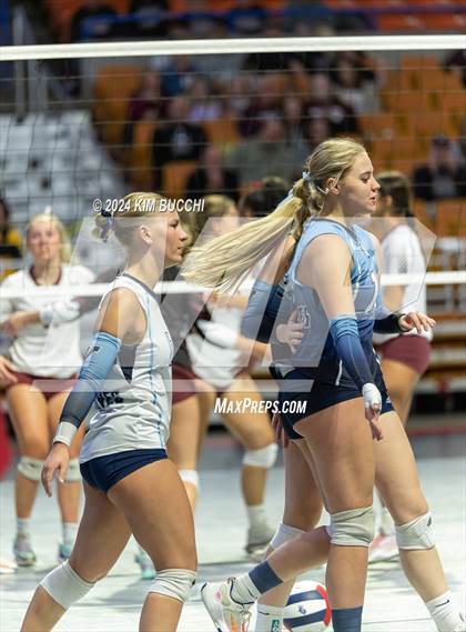 Thumbnail 2 in Woodrow Wilson vs. Spring Valley (WVSSAC Class AAAA Quarterfinal) photogallery.
