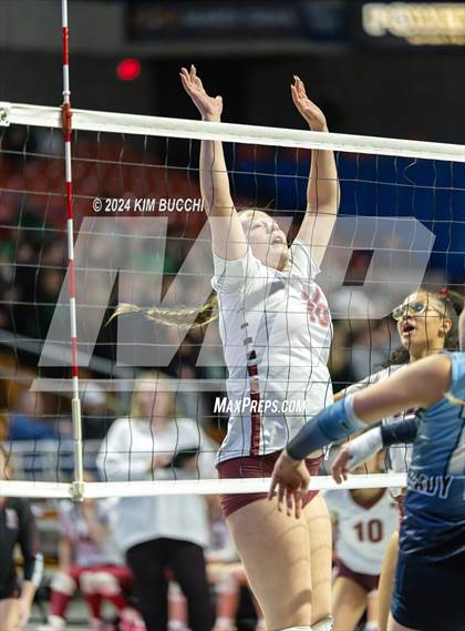 Thumbnail 2 in Woodrow Wilson vs. Spring Valley (WVSSAC Class AAAA Quarterfinal) photogallery.