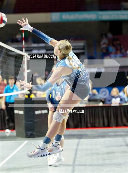Thumbnail 1 in Woodrow Wilson vs. Spring Valley (WVSSAC Class AAAA Quarterfinal) photogallery.