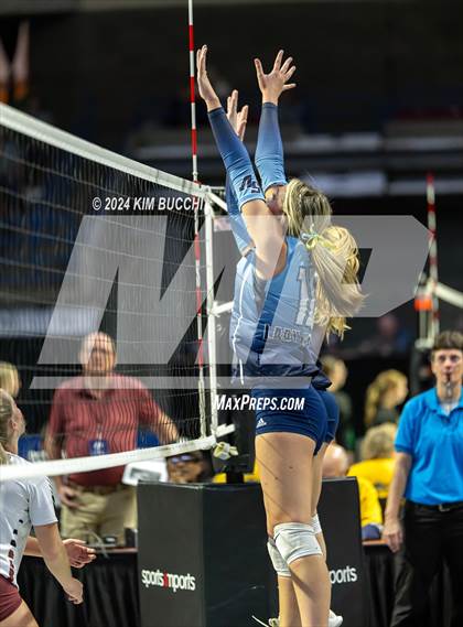 Thumbnail 3 in Woodrow Wilson vs. Spring Valley (WVSSAC Class AAAA Quarterfinal) photogallery.