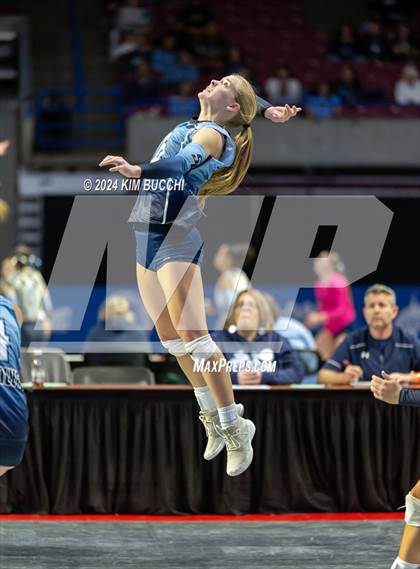 Thumbnail 1 in Woodrow Wilson vs. Spring Valley (WVSSAC Class AAAA Quarterfinal) photogallery.
