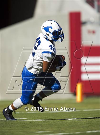 Thumbnail 2 in Pioneer vs. Wilcox @ Levi's Stadium photogallery.