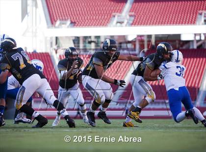 Thumbnail 3 in Pioneer vs. Wilcox @ Levi's Stadium photogallery.