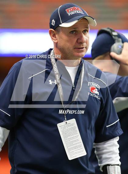 Thumbnail 1 in Chenango Forks vs. Glens Falls (NYSPHSAA Class B Final) photogallery.
