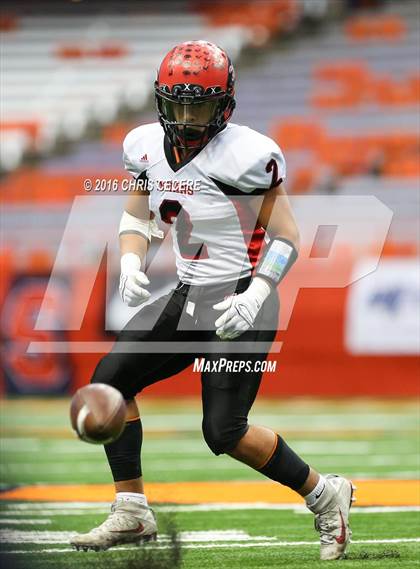 Thumbnail 1 in Chenango Forks vs. Glens Falls (NYSPHSAA Class B Final) photogallery.