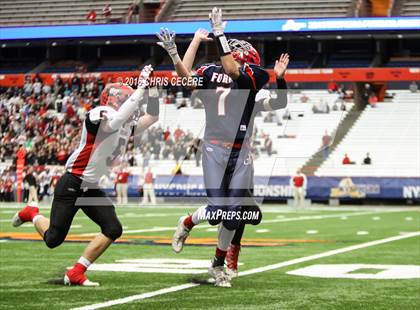 Thumbnail 2 in Chenango Forks vs. Glens Falls (NYSPHSAA Class B Final) photogallery.