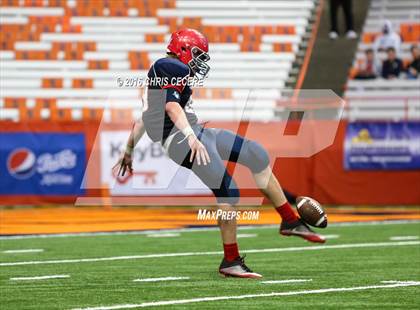 Thumbnail 2 in Chenango Forks vs. Glens Falls (NYSPHSAA Class B Final) photogallery.
