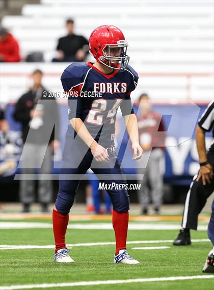 Thumbnail 3 in Chenango Forks vs. Glens Falls (NYSPHSAA Class B Final) photogallery.