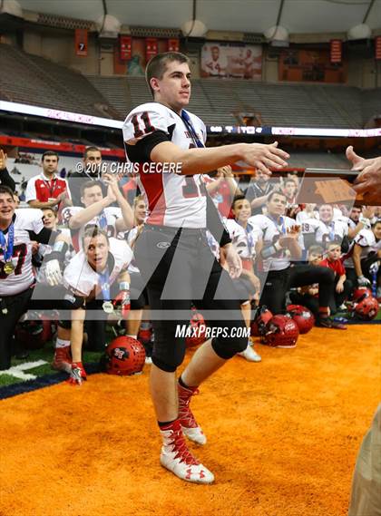 Thumbnail 2 in Chenango Forks vs. Glens Falls (NYSPHSAA Class B Final) photogallery.