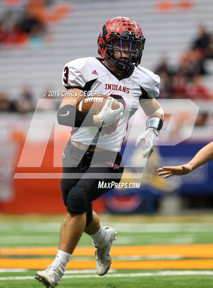 Thumbnail 1 in Chenango Forks vs. Glens Falls (NYSPHSAA Class B Final) photogallery.