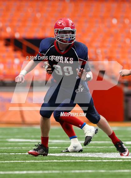 Thumbnail 1 in Chenango Forks vs. Glens Falls (NYSPHSAA Class B Final) photogallery.
