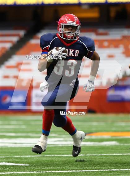 Thumbnail 3 in Chenango Forks vs. Glens Falls (NYSPHSAA Class B Final) photogallery.