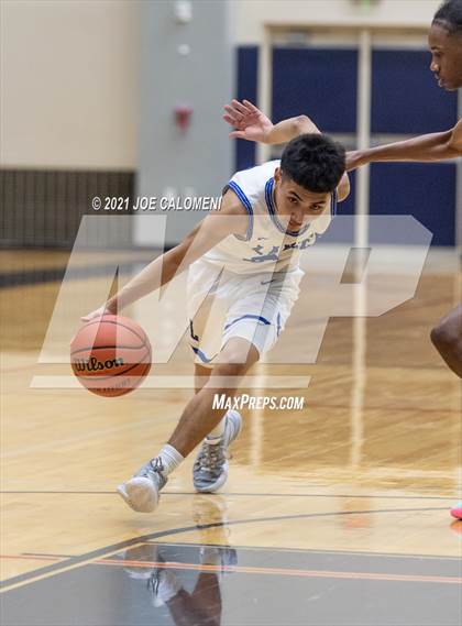 Thumbnail 2 in Lanier [Sidney] vs Sam Houston photogallery.