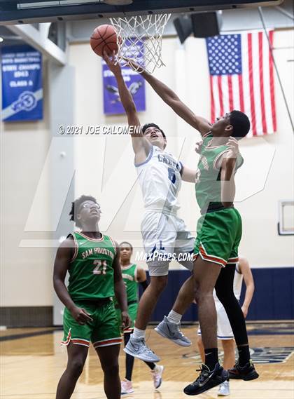 Thumbnail 2 in Lanier [Sidney] vs Sam Houston photogallery.