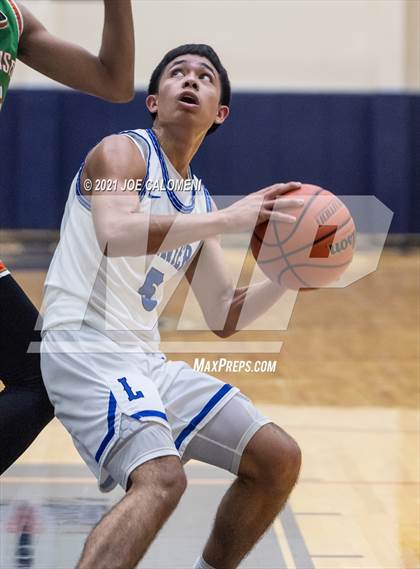 Thumbnail 2 in Lanier [Sidney] vs Sam Houston photogallery.