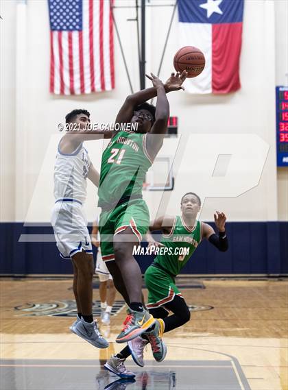 Thumbnail 1 in Lanier [Sidney] vs Sam Houston photogallery.