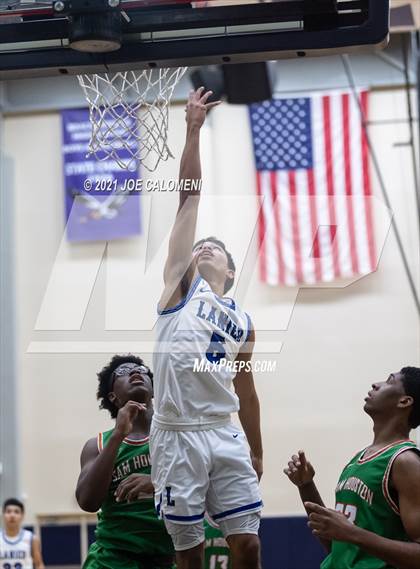 Thumbnail 3 in Lanier [Sidney] vs Sam Houston photogallery.