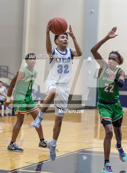 Thumbnail 2 in Lanier [Sidney] vs Sam Houston photogallery.
