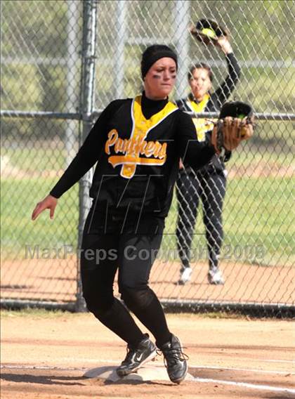 Thumbnail 1 in Agoura @ Newbury Park photogallery.