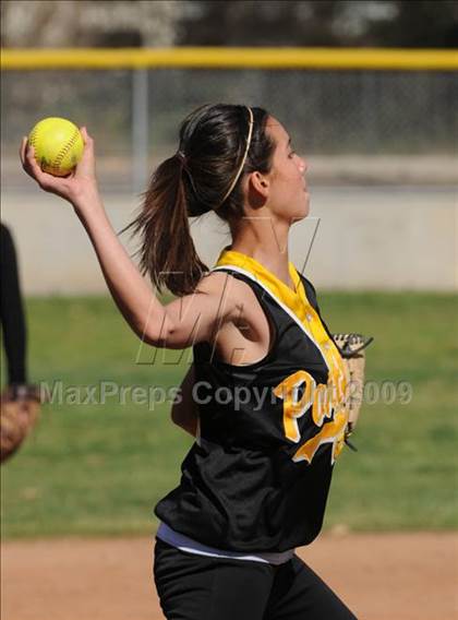 Thumbnail 1 in Agoura @ Newbury Park photogallery.