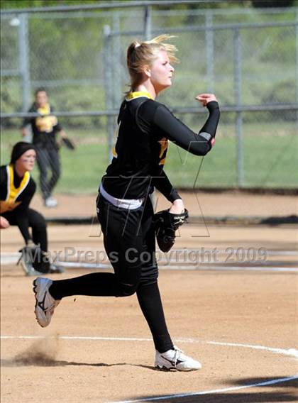 Thumbnail 3 in Agoura @ Newbury Park photogallery.