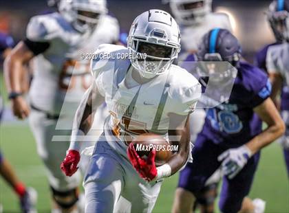 Thumbnail 3 in Kell @ Pope photogallery.