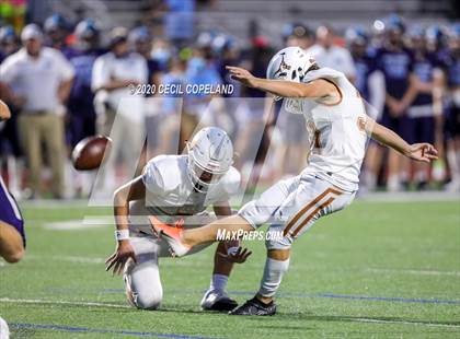 Thumbnail 3 in Kell @ Pope photogallery.