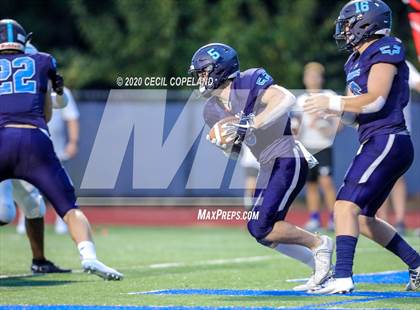 Thumbnail 3 in Kell @ Pope photogallery.