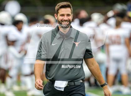 Thumbnail 3 in Kell @ Pope photogallery.