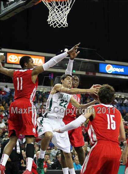 Thumbnail 1 in Mater Dei vs. De La Salle (CIF State D1 Final) photogallery.