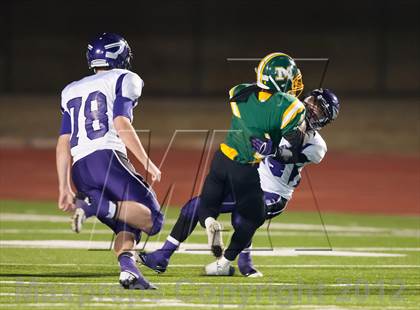 Thumbnail 3 in Madison vs. Bonham (UIL 3A Division Bi-District Playoff) photogallery.