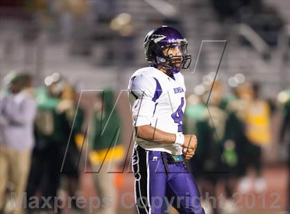 Thumbnail 2 in Madison vs. Bonham (UIL 3A Division Bi-District Playoff) photogallery.