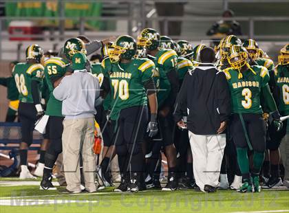 Thumbnail 3 in Madison vs. Bonham (UIL 3A Division Bi-District Playoff) photogallery.