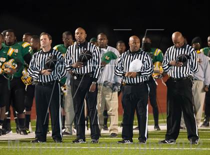 Thumbnail 3 in Madison vs. Bonham (UIL 3A Division Bi-District Playoff) photogallery.
