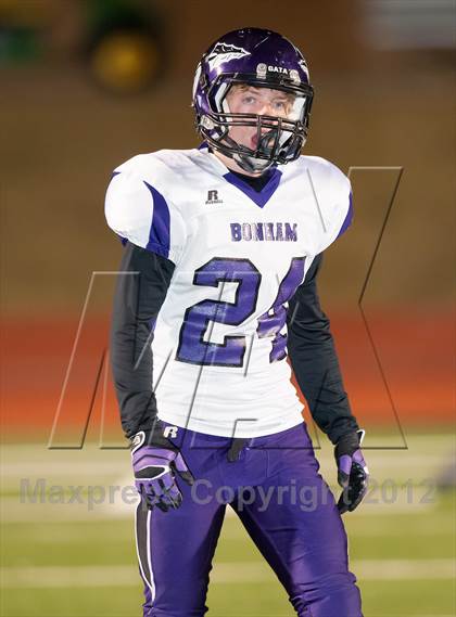 Thumbnail 2 in Madison vs. Bonham (UIL 3A Division Bi-District Playoff) photogallery.