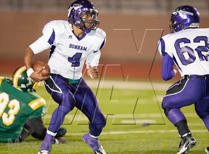 Thumbnail 1 in Madison vs. Bonham (UIL 3A Division Bi-District Playoff) photogallery.