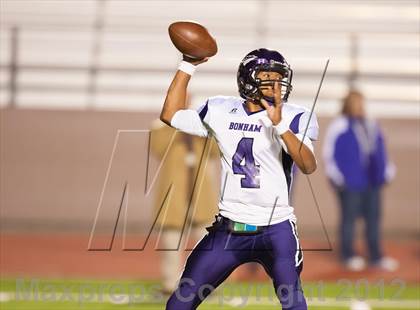 Thumbnail 1 in Madison vs. Bonham (UIL 3A Division Bi-District Playoff) photogallery.