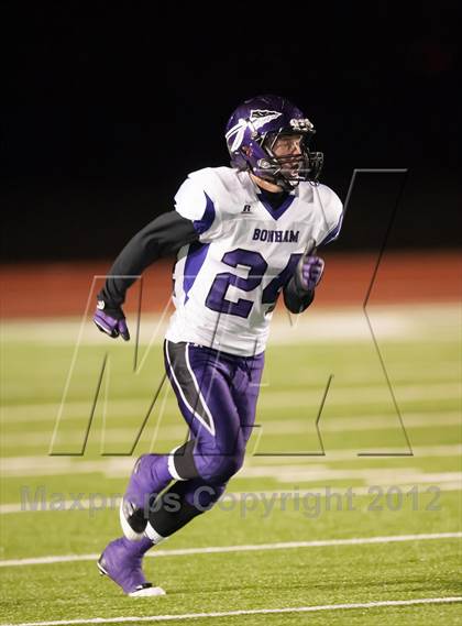 Thumbnail 2 in Madison vs. Bonham (UIL 3A Division Bi-District Playoff) photogallery.