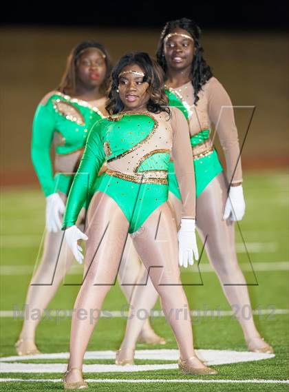 Thumbnail 3 in Madison vs. Bonham (UIL 3A Division Bi-District Playoff) photogallery.