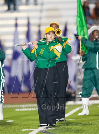 Thumbnail 2 in Madison vs. Bonham (UIL 3A Division Bi-District Playoff) photogallery.