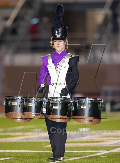 Thumbnail 1 in Madison vs. Bonham (UIL 3A Division Bi-District Playoff) photogallery.