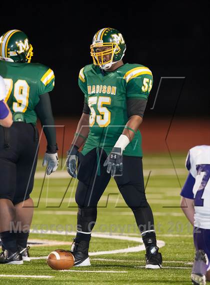 Thumbnail 1 in Madison vs. Bonham (UIL 3A Division Bi-District Playoff) photogallery.