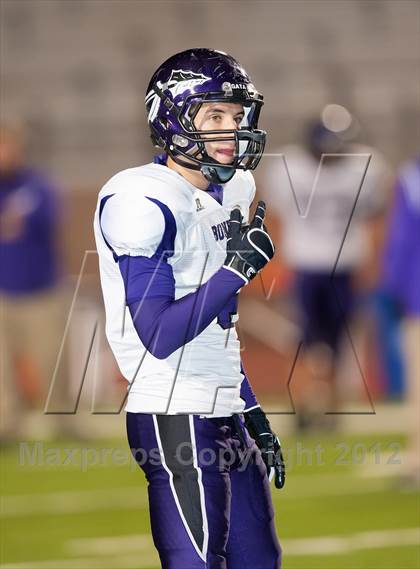 Thumbnail 3 in Madison vs. Bonham (UIL 3A Division Bi-District Playoff) photogallery.