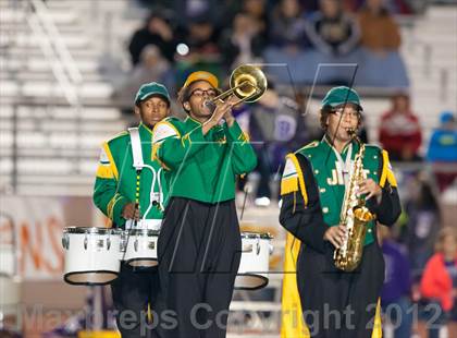 Thumbnail 1 in Madison vs. Bonham (UIL 3A Division Bi-District Playoff) photogallery.