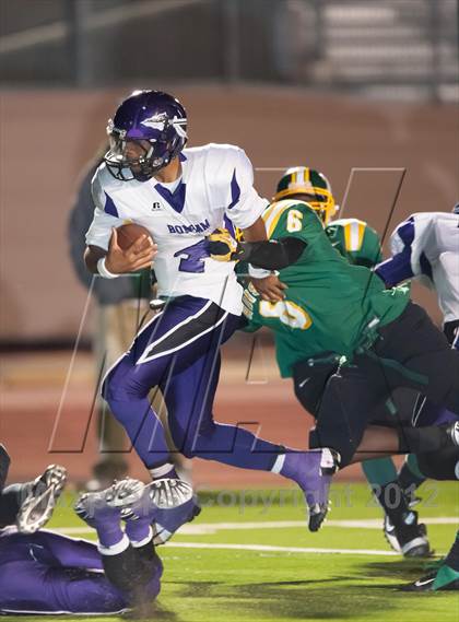 Thumbnail 2 in Madison vs. Bonham (UIL 3A Division Bi-District Playoff) photogallery.