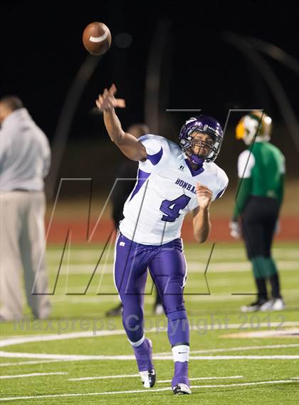 Thumbnail 1 in Madison vs. Bonham (UIL 3A Division Bi-District Playoff) photogallery.